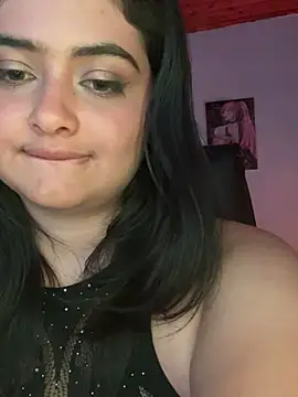 Stephania 18 online show from February 6, 2025, 4:10 am