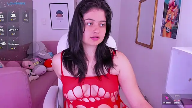 Stephania 18 online show from February 6, 2025, 9:28 pm