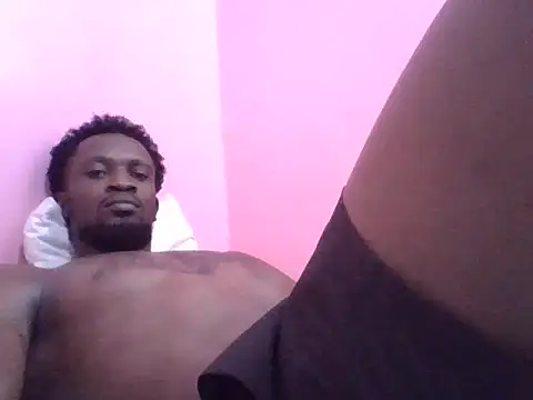 Snapshot of Tonedom chatting on November 1, 2025, 9:00 am Tonedom online show from November 1, 2025, 9:00 am