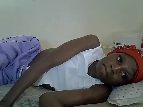 SpicyPetite online show from June 9, 2026, 8:26 am