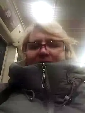Snapshot of Forest-Lady chatting on January 4, 2025, 4:22 pm Forest-Lady online show from January 4, 2025, 4:22 pm