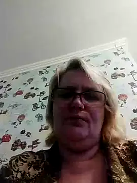 Snapshot of Forest-Lady chatting on January 5, 2025, 1:15 pm Forest-Lady online show from January 5, 2025, 1:15 pm