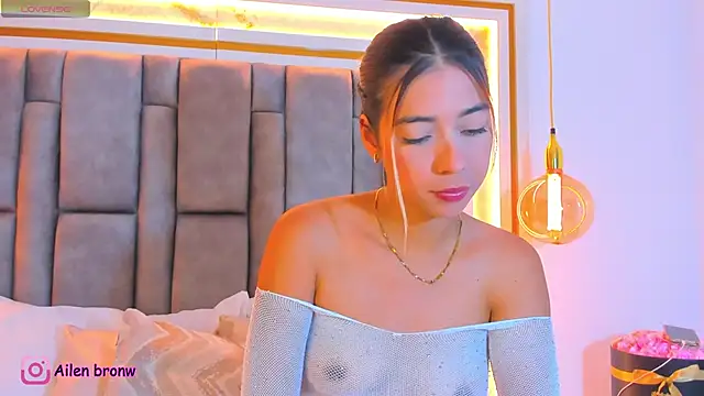 elianabrown online show from October 28, 2025, 9:50 pm