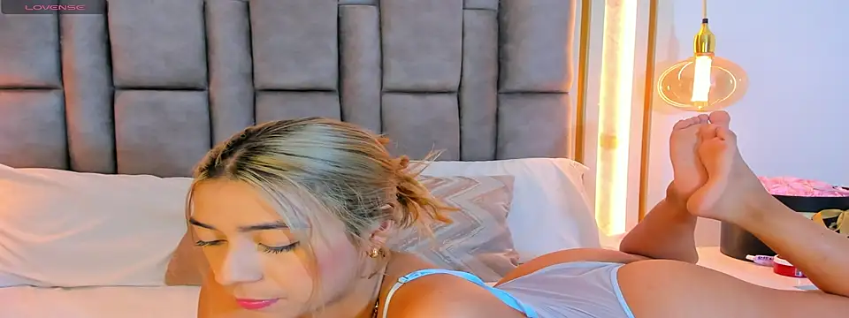 elianabrown online show from April 7, 2026, 12:55 am