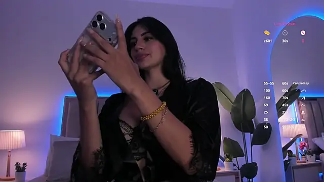 Snapshot of Taylor-Jonnees chatting on May 9, 2026, 4:34 pm Taylor-Jonnees online show from May 9, 2026, 4:34 pm