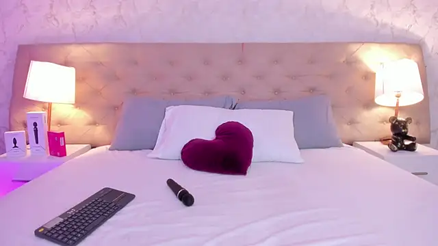 SofieReyes online show from March 2, 2026, 2:02 pm