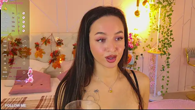 Lolly Neal online show from November 4, 2025, 5:06 am