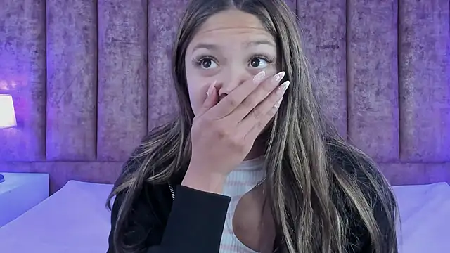 Victoria Adams14 online show from March 7, 2025, 12:45 pm