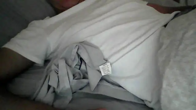 Snapshot of Estebitan_vm chatting on September 19, 2025, 2:18 pm Estebitan vm online show from September 19, 2025, 2:18 pm