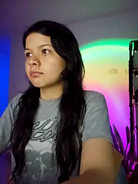 azumiichan online show from January 22, 2025, 4:13 am