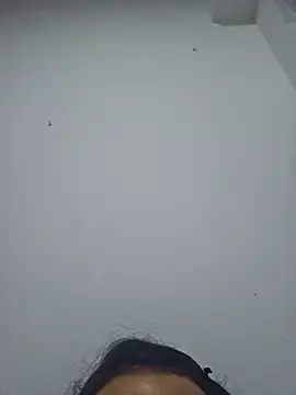 Snapshot of azumiichan chatting on June 7, 2026, 2:43 pm azumiichan online show from June 7, 2026, 2:43 pm