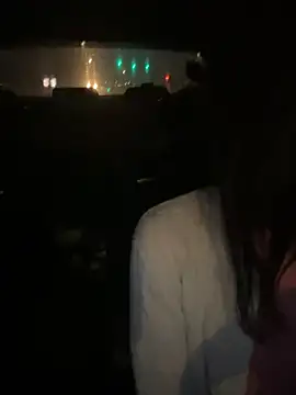 CamGirlLeanna online show from March 6, 2025, 12:54 am