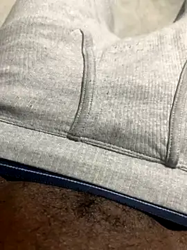 Snapshot of funpharoh1 chatting on December 17, 2025, 1:55 am funpharoh1 online show from December 17, 2025, 1:55 am