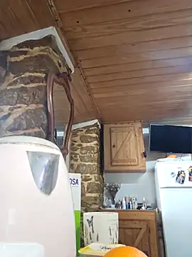 zarina3003 online show from March 3, 2026, 9:37 am