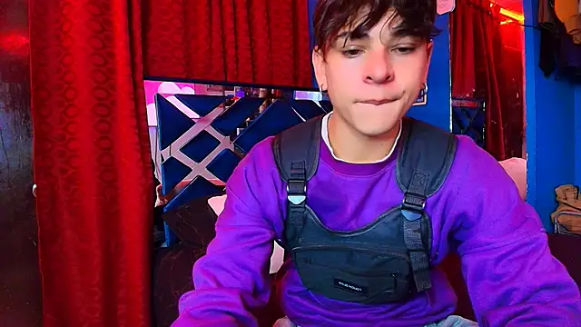 Luke Howland online show from May 15, 2026, 12:17 am