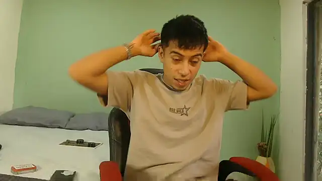 danielitopapuu online show from February 13, 2026, 2:35 pm