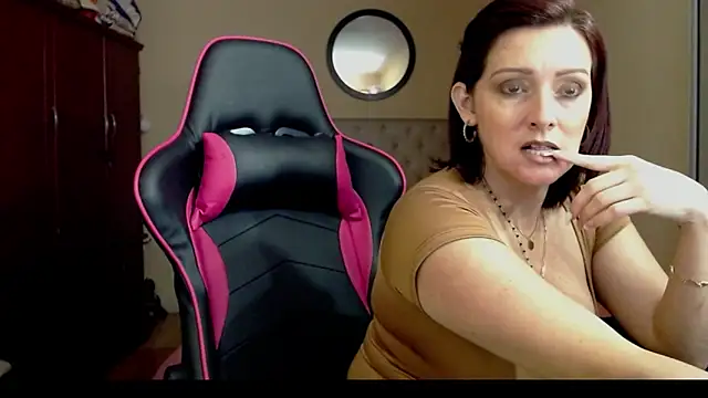 Carol Scottt online show from January 25, 2025, 7:39 pm