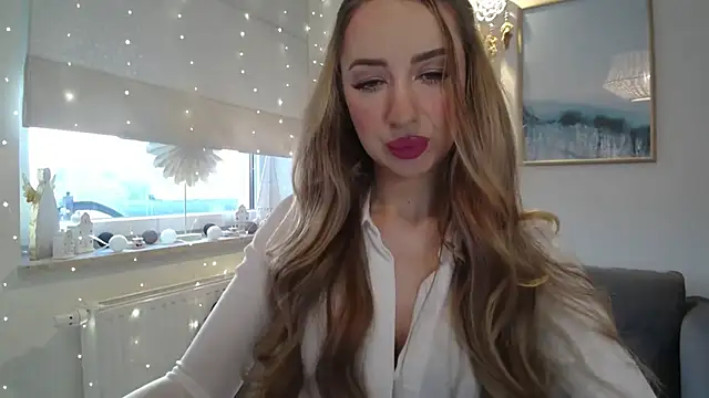 JulietteDiamond online show from December 16, 2025, 7:24 am