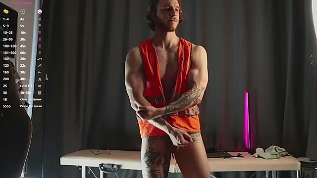 pleasure8869 online show from February 4, 2025, 8:02 am