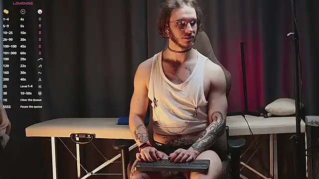 pleasure8869 online show from February 9, 2025, 9:58 am