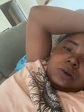 JCCaramelbarbie1 online show from February 28, 2026, 6:09 pm