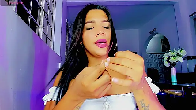 Oficial angela online show from December 18, 2024, 10:08 am