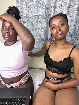 Doublefreaks online show from February 6, 2026, 11:41 pm