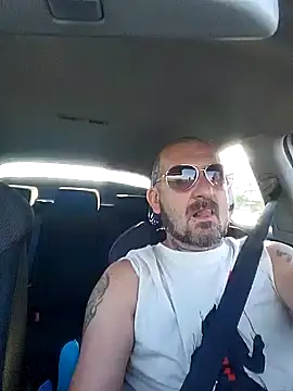 teddy79good online show from September 17, 2025, 3:46 pm