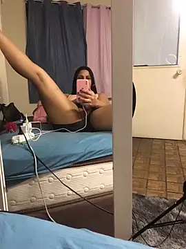 bellinii07 online show from February 27, 2025, 5:13 am