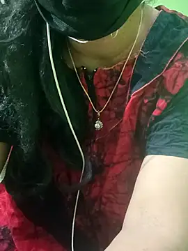 Aishu-tamil09 online show from February 15, 2025, 8:33 pm