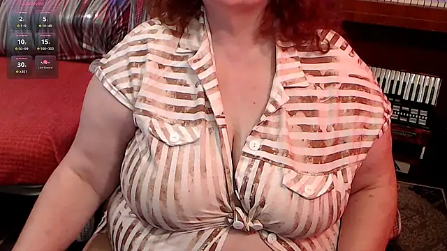 Snapshot of RoseRed69 chatting on February 24, 2026, 5:16 am RoseRed69 online show from February 24, 2026, 5:16 am