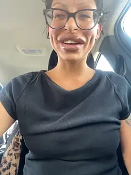 myloveforyouu online show from September 21, 2025, 4:30 pm