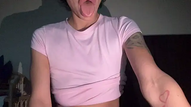 myloveforyouu online show from March 30, 2026, 12:28 pm