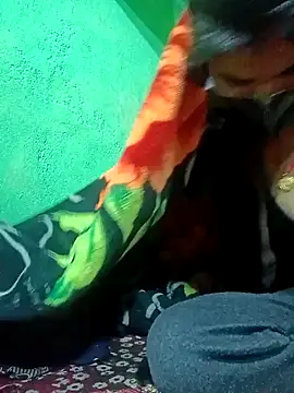 HOTBABITARAJ online show from January 12, 2025, 7:00 am