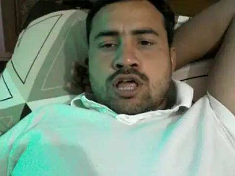 Snapshot of lallantoplonda chatting on March 1, 2026, 6:48 am lallantoplonda online show from March 1, 2026, 6:48 am