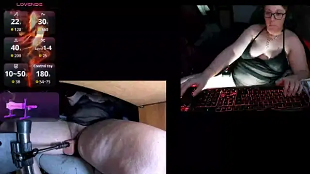 lili-hot-77 online show from April 2, 2026, 7:11 pm