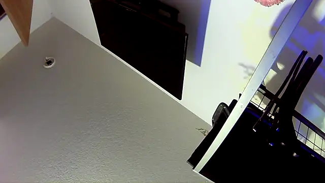 dickparty69xh online show from November 5, 2025, 9:53 am