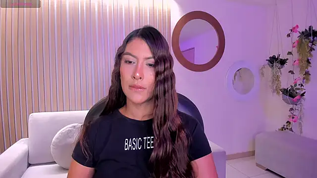 Snapshot of ArianaDumont chatting on October 9, 2025, 11:41 am ArianaDumont online show from October 9, 2025, 11:41 am
