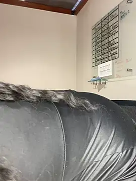 Salome Diaz  online show from March 17, 2025, 4:01 pm