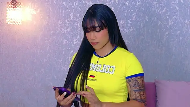 Snapshot of Salome_Diaz_ chatting on June 28, 2026, 5:13 am Salome Diaz online show from June 28, 2026, 5:13 am