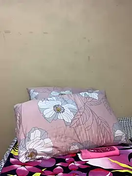 Snapshot of HornyxLadie chatting on March 2, 2025, 7:23 pm HornyxLadie online show from March 2, 2025, 7:23 pm