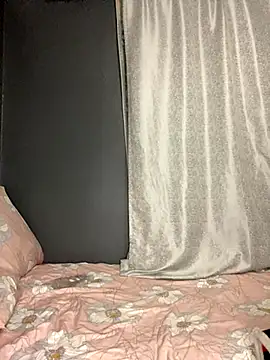 Snapshot of HornyxLadie chatting on October 14, 2025, 10:43 pm HornyxLadie online show from October 14, 2025, 10:43 pm