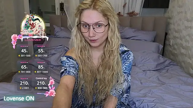 Snapshot of GoodGirl0024 chatting on February 22, 2025, 8:09 pm GoodGirl0024 online show from February 22, 2025, 8:09 pm