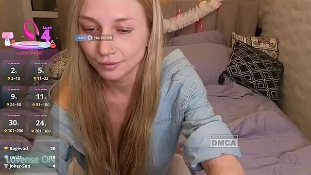 Snapshot of GoodGirl0024 chatting on December 3, 2025, 8:40 pm GoodGirl0024 online show from December 3, 2025, 8:40 pm