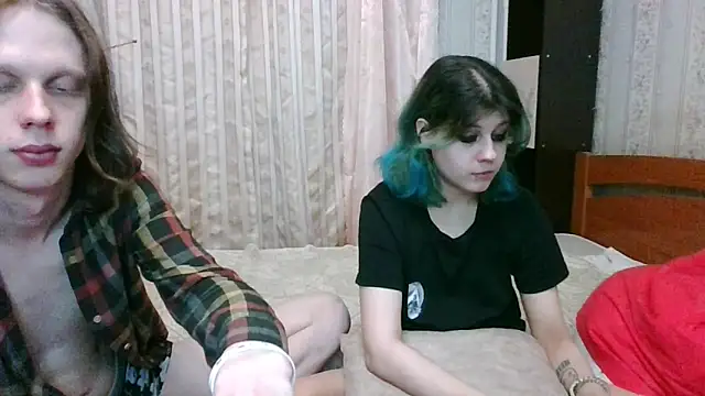 Snapshot of Crystal_Love_Porn chatting on January 17, 2025, 4:28 am Crystal Love Porn online show from January 17, 2025, 4:28 am