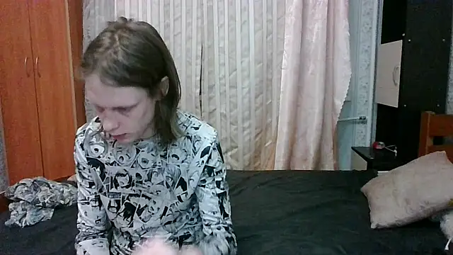 Snapshot of Crystal_Love_Porn chatting on February 26, 2025, 12:27 am Crystal Love Porn online show from February 26, 2025, 12:27 am