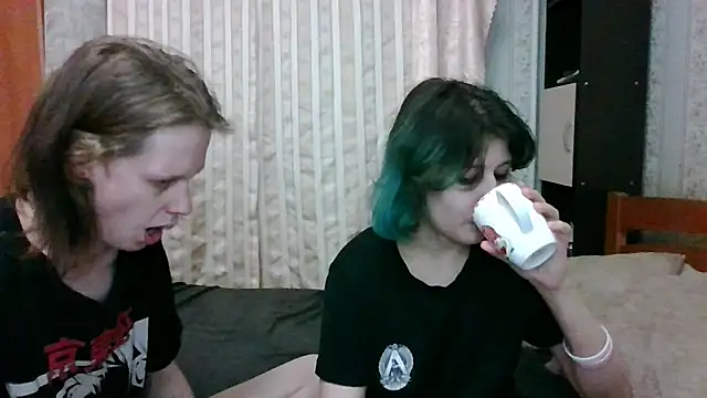 Snapshot of Crystal_Love_Porn chatting on March 10, 2025, 1:01 am Crystal Love Porn online show from March 10, 2025, 1:01 am