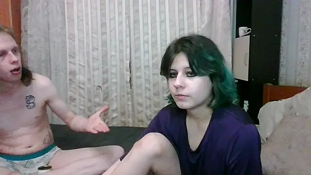 Snapshot of Crystal_Love_Porn chatting on March 20, 2025, 12:40 am Crystal Love Porn online show from March 20, 2025, 12:40 am