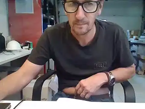 Snapshot of Raimundo1971 chatting on March 10, 2026, 5:29 pm Raimundo1971 online show from March 10, 2026, 5:29 pm