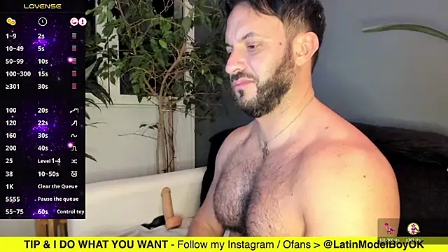 arielenbsas online show from February 17, 2025, 4:53 am